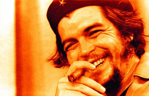 El Che, cigar in hand