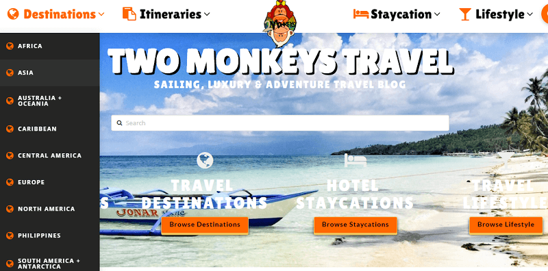 Two Monkeys Travel website screenshot